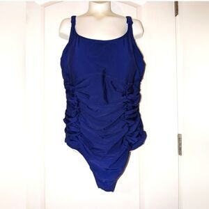 Torrid 3x Royal blue runched swimsuit